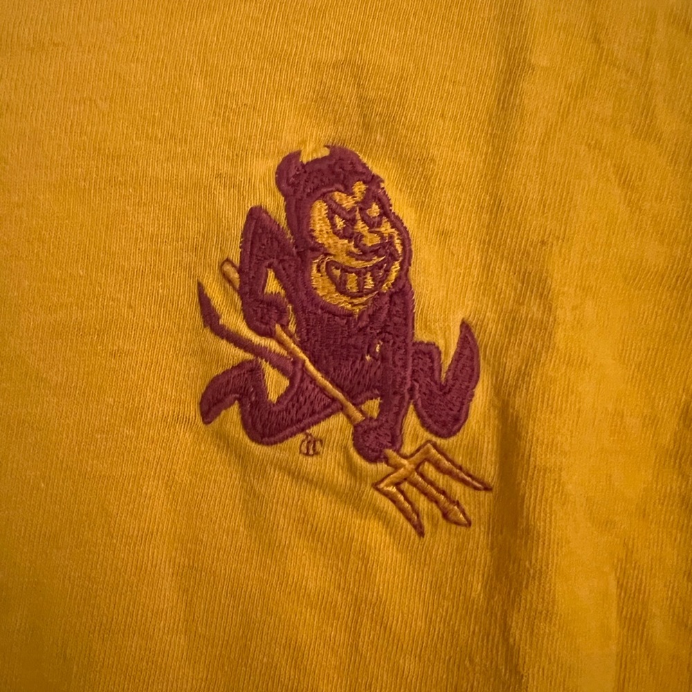 Vintage 1980s ASU embroidered sun devil single stitch tshirt